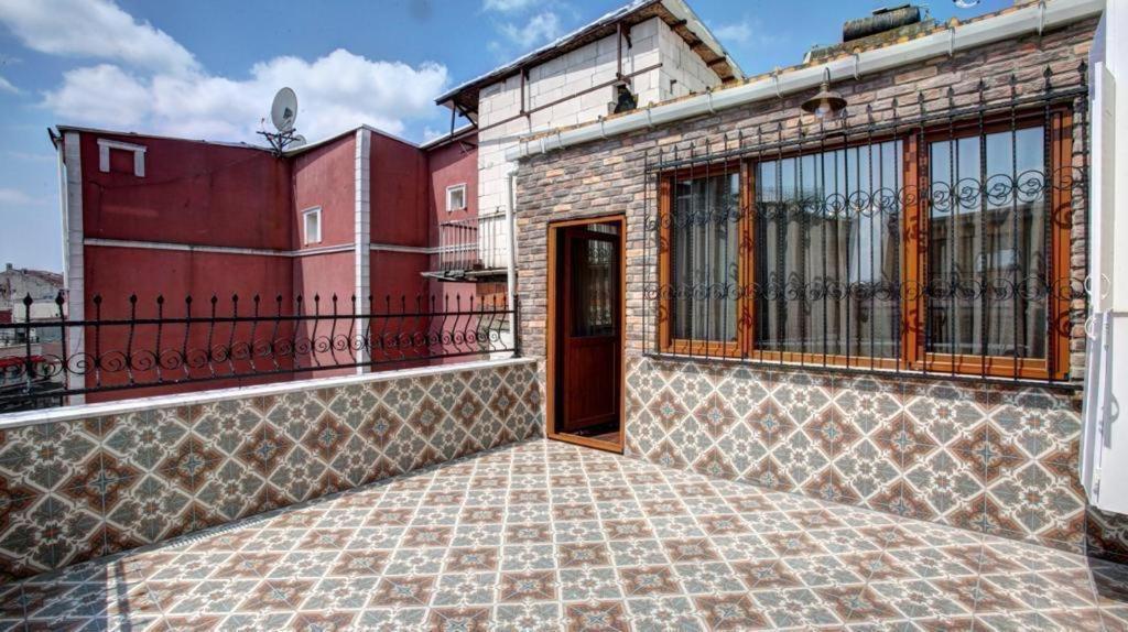 Old Harbour Hotel Стамбул Экстерьер фото